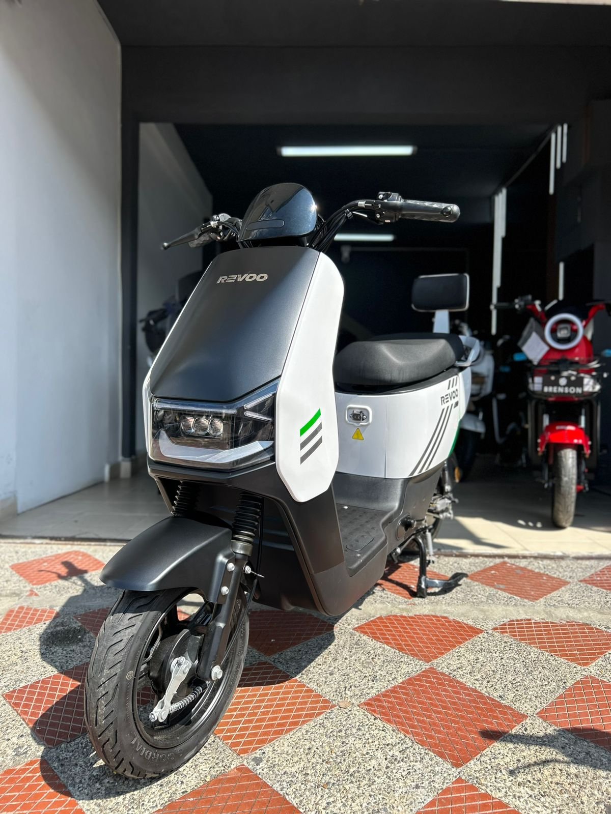 🚲⚡ Bici Moto Eléctrica REVOO A10 500W – Autonomía 70KM | Sin Licencia ni SOAT