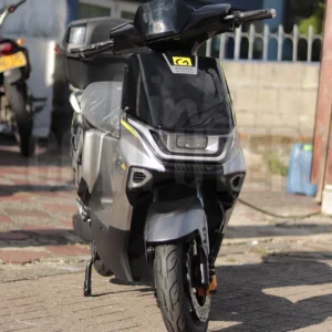 Bicimoto Eléctrica Igoma GTR Batería de Litio | 60 km/h | 60 km de Autonomía | Motor 800W | Batería 60V 20Ah | Frenos de Disco Delantero y Trasero | Carga hasta 180 kg