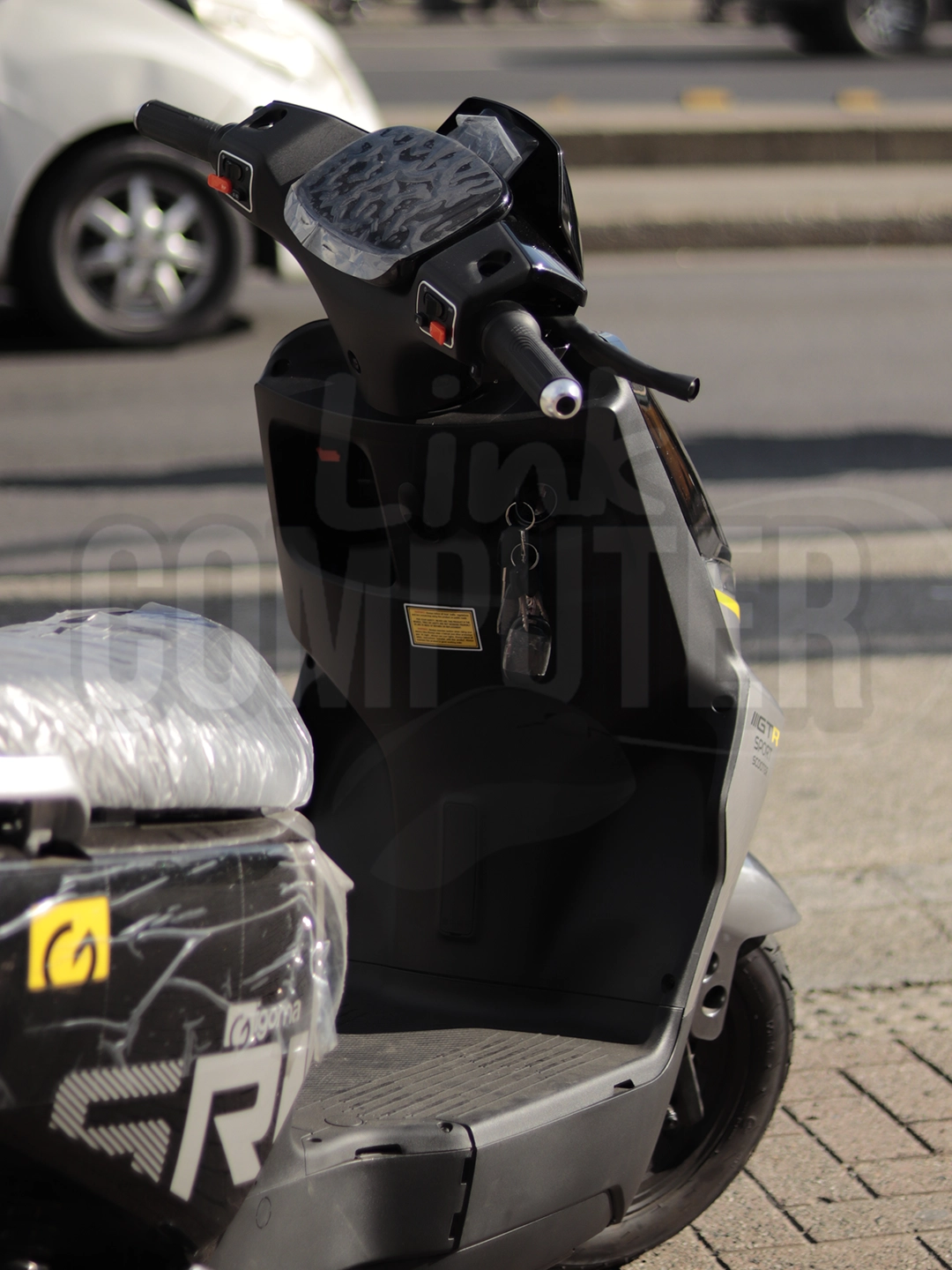 Bicimoto Eléctrica Igoma GTR Batería de Litio | 60 km/h | 60 km de Autonomía | Motor 800W | Batería 60V 20Ah | Frenos de Disco Delantero y Trasero | Carga hasta 180 kg - Imagen 4