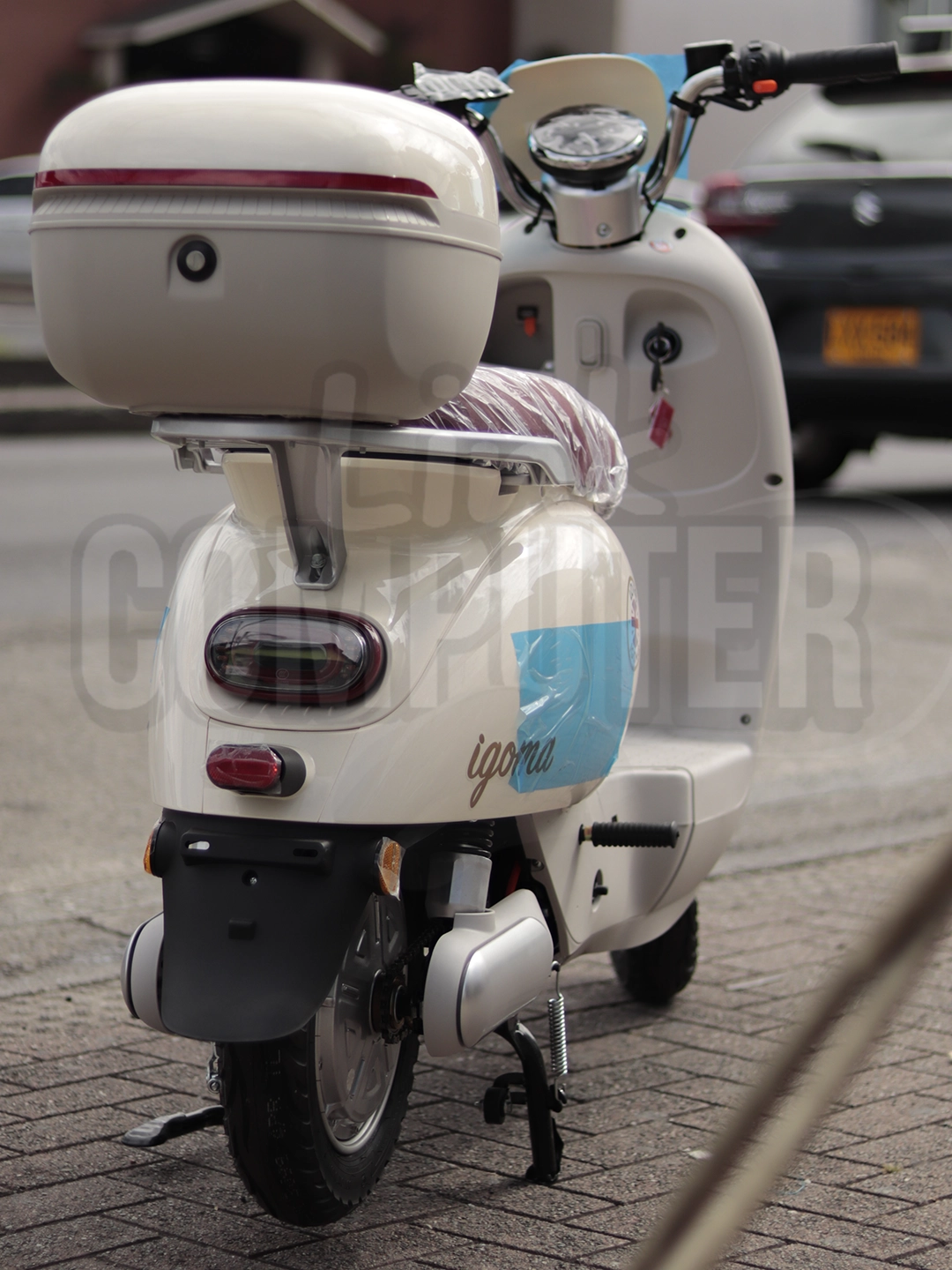 Bicimoto Eléctrica Igoma Love Batería de Litio | 50 km/h | 50 km de Autonomía | Motor 800W | Encendido Electrónico | Freno Disco + Banda/Tambor - Imagen 4