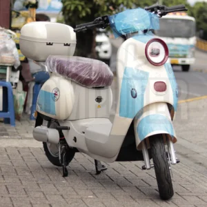 Bicimoto Eléctrica Igoma Love Batería de Litio | 50 km/h | 50 km de Autonomía | Motor 800W | Encendido Electrónico | Freno Disco + Banda/Tambor