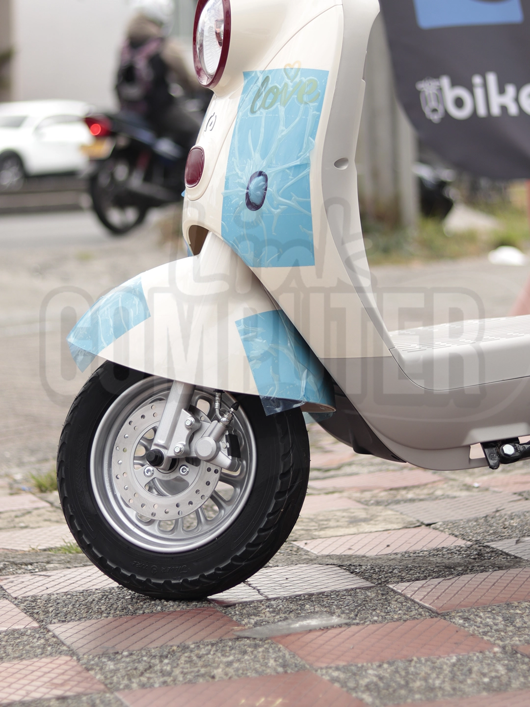 Bicimoto Eléctrica Igoma Love Batería de Litio | 50 km/h | 50 km de Autonomía | Motor 800W | Encendido Electrónico | Freno Disco + Banda/Tambor - Imagen 8